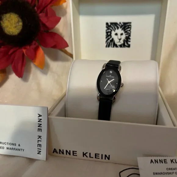 Anne Klein beautiful Black wrist watch for any occasion - Picture 2 of 9